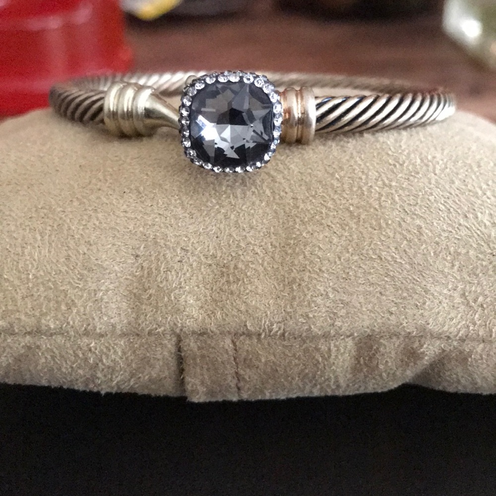 New bracelet with black orchard stone